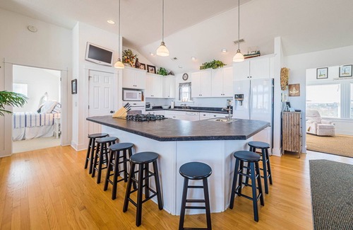 Carolina Dunes House | D2115 Shorehaven Too. Ocean Views, Rec Room; Convenient Beach Access!