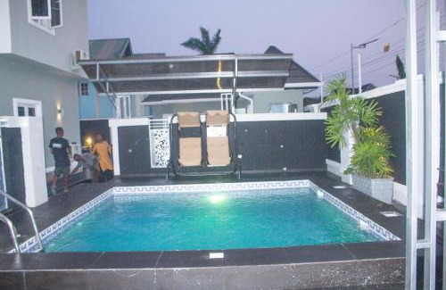 Uyo Apartment | D31 Residency by Elianaelio Hotels