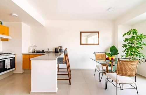 Cuauhtemoc Apartment | D402- 2BR/2BTH - One Bedroom Apartment, Sleeps 4