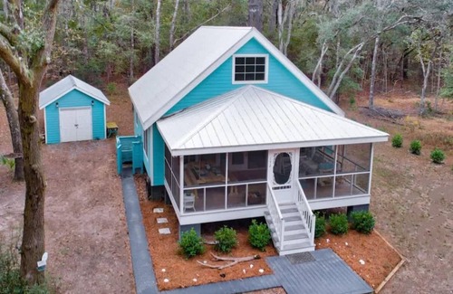 Daufuskie Island House | Da Fuskie Dreams House with Swing Bed
