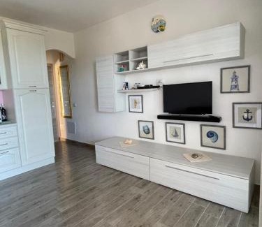 Paduledda Apartment | Da Marta Appartamento VISTA MARE MOZZAFIATO ISOLA ROSSA