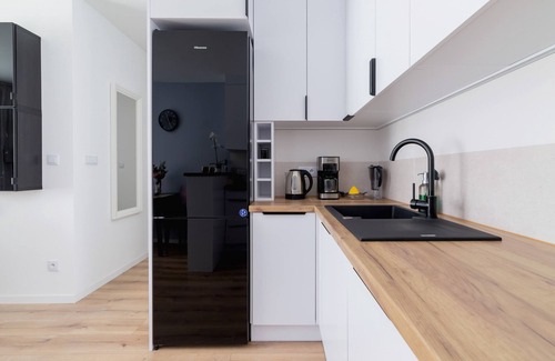 Pradnik Czerwony Apartment | Dabska 22B | Luxury Apartment | Parking