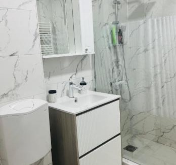 Hunedoara Apartment | DACAFI Luxury Apartment