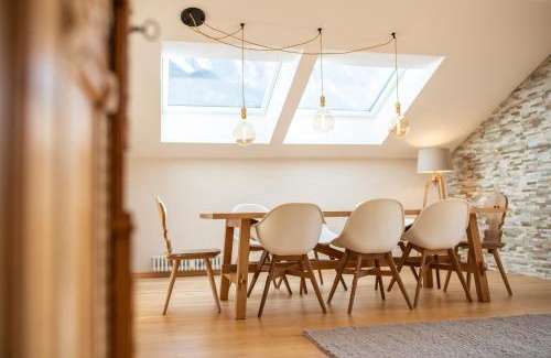 Untergrainau Apartment | Dachgeschoss Wohnung Akelei am Fuße der Zugspitze