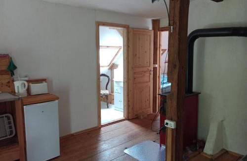 Kloster Tempzin Apartment | Dachkemenate im Lehmhaus