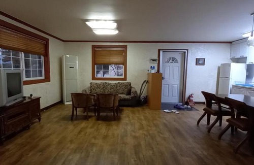Boryeong House | Daecheon Ocean Hill Pension