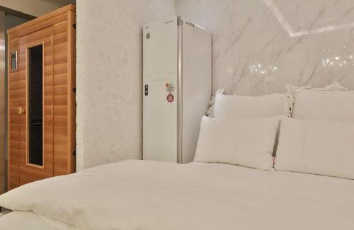 Sincheondong Hotel | Daegu February Hotel DongdaeguStation