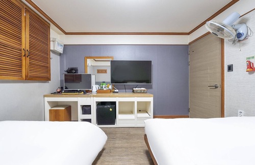 Daedeok-gu Hotel | Daejeon Shintanjin Valentine