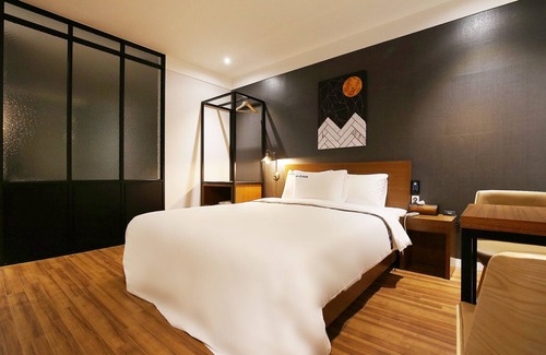 Daedeok-gu Hotel | Daejeon Sintanjin Naru Motel