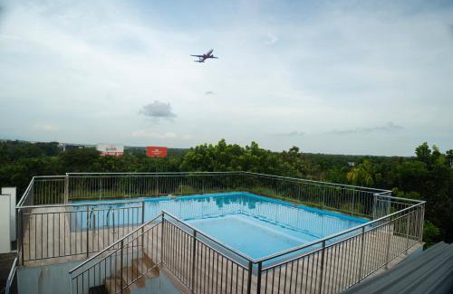 Nedumbassery Hotel | Daffodils Luxury Airport Suites
