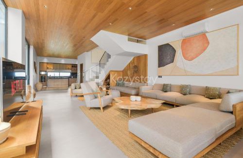 Bandung Villa | Dago Escape Villa by Kozystay - Bandung