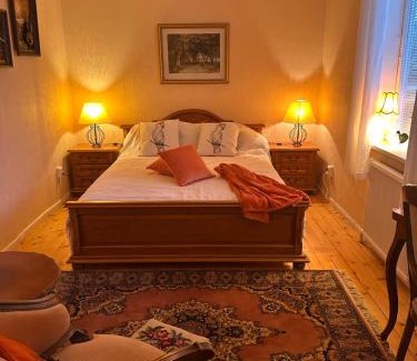 Vaderstad Bed & Breakfast | Dahlias Bed & Breakfast