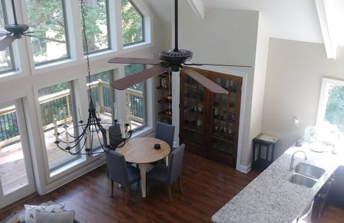 Dahlonega Ski Chalet | Dahlonega Chalet on the Chestatee River. Very private and family friendly.