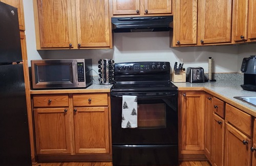 Dahlonega House | Dahlonega home - EV Charger - Coffee Bar