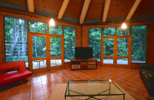 Diwan House | Daintree Cascades