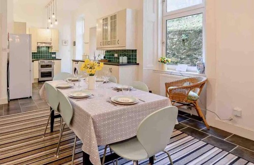 Rothesay Apartment | Dairsie Sea View