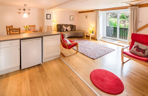 Gruline House | Dairy Cottage. 3 Bedroom Cottage. Sleeps 5
