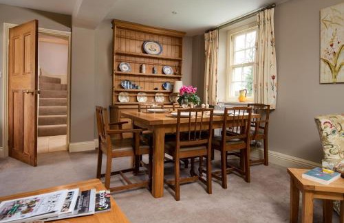 West Heslerton House | Dairy Cottage