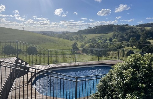 Mount View Cottage | Dairy Farm Cottage.