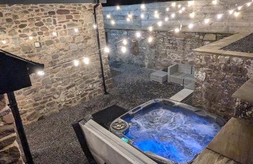 Abergavenny House | Dairy in the Black Mountains