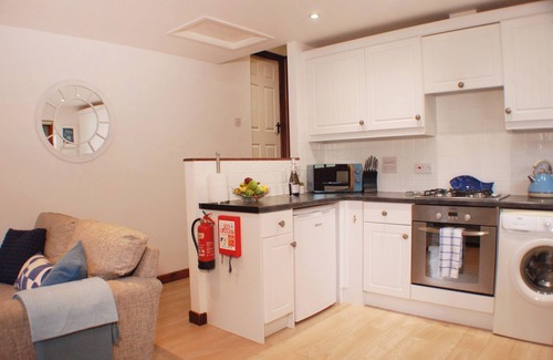 Berrynarbor House | Daisy Cottage Berrynarbor near Broadsands beach