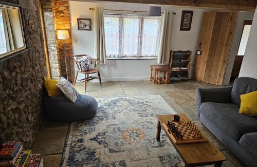 Ash Mill House | Daisy Cottage
