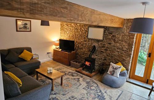 Ash Mill House | Daisy Cottage