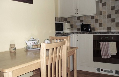 Colyton Cottage | DAISY COTTAGE in peaceful rural location