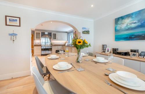 St. Florence House | Daisy Cottage - St Florence