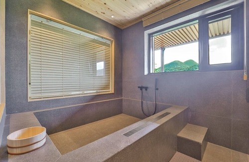 Yongmun Hotel | Daisy Hotel