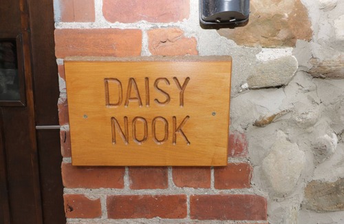 Tunstall Cottage | DAISY NOOK, pet friendly, character holiday cottage in Withernsea