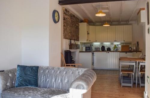 Crieff House | Daisybank Cottage