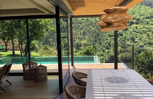 Sande House | Dajas Douro Valley - Casa Escola - Private Swimming Pool