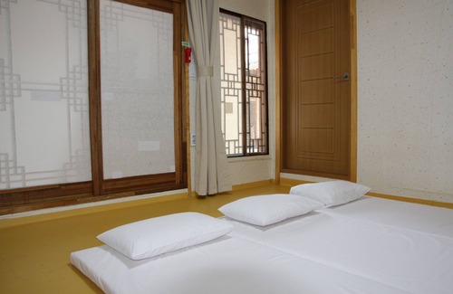 Jongno House | Dajayon Hanok Stay