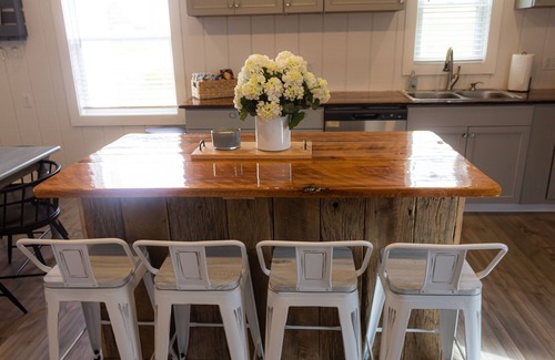 Burkesville House | Dale Hollow Hideaway less then 4 miles to state park and state golf course.