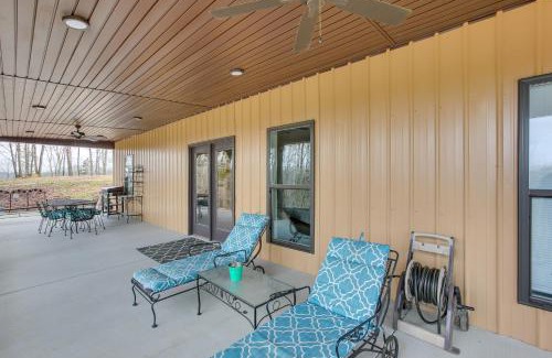Celina House | Dale Hollow Lake Retreat with Patio and Mtn View!