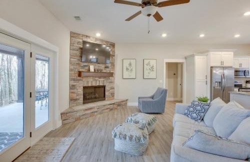 Celina House | Dale Hollow Lake Retreat with Patio and Mtn View!