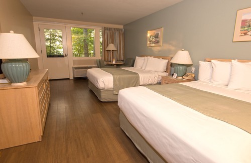 Burkesville Hotel | Dale Hollow Lake State Resort Park