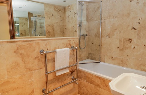 Great Fryup Dale House | DALE VIEW, pet friendly, character holiday cottage in Lealholm