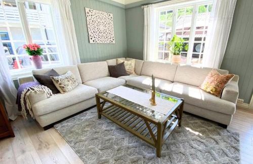 Tokke Villa | DALEN - Full house with two bedrooms, patio, garden and central location