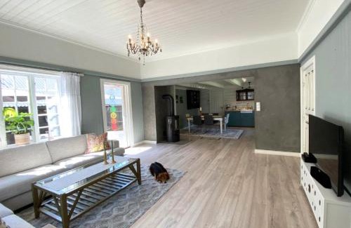 Tokke Villa | DALEN - Full house with two bedrooms, patio, garden and central location