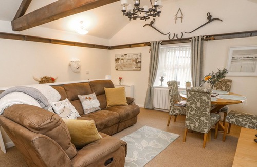 Hawes House | DALES BARN TOP, family friendly, character holiday cottage in Hawes