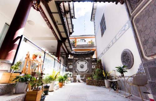 Dali Ancient Town Apartment | Dali Ancient City Xinyu Xuan B&B - Erhai Gate Branch