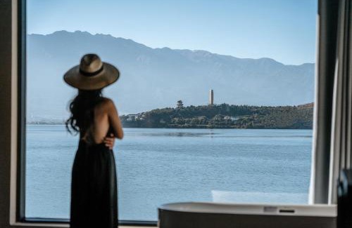 Dali Town Hotel | Dali Antu Sky Seascape Hotel