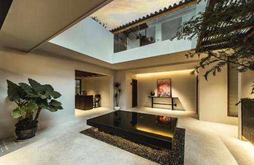 Dali Ancient Town House | Dali Clouds Know Hotel