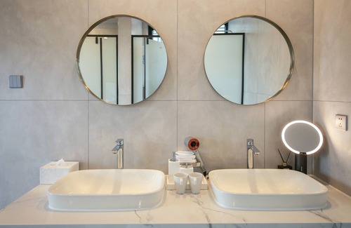 Dali Town Hotel | Dali Erduo Garden Seaview Hotel