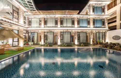 Dali Town Hotel | Dali Fugao Sea View Hotel