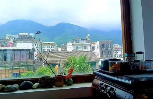 Dali Ancient Town House | Dali Lily Pad Inn
