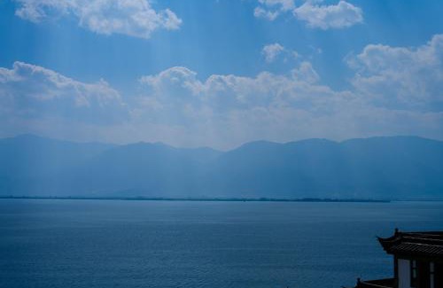 Dali Town Hotel | Dali Shuanglang Haiyu Sea View B&B (Double Corridor shop)