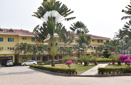 Jinghong Hotel | Dalian Hotel